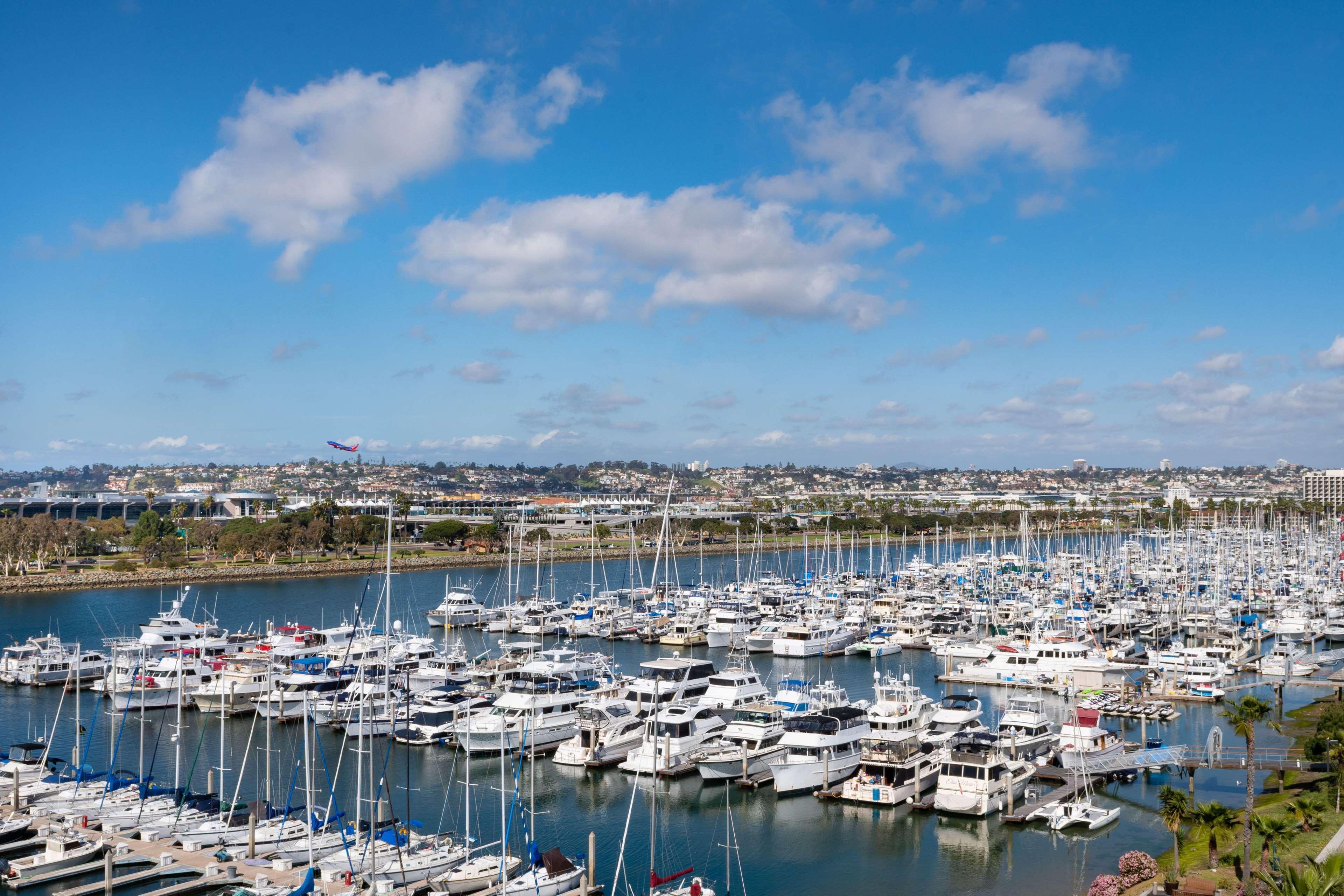 Hilton San Diego Airport/Harbor Island Esterno foto