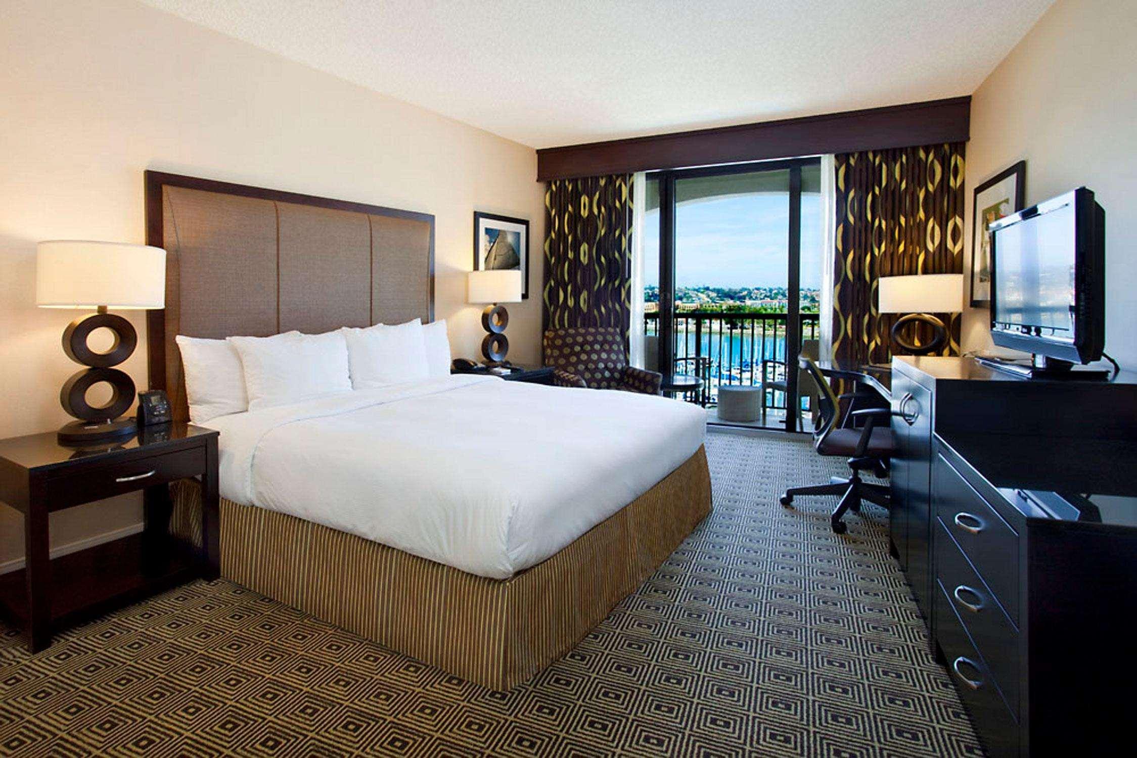 Hilton San Diego Airport/Harbor Island Esterno foto