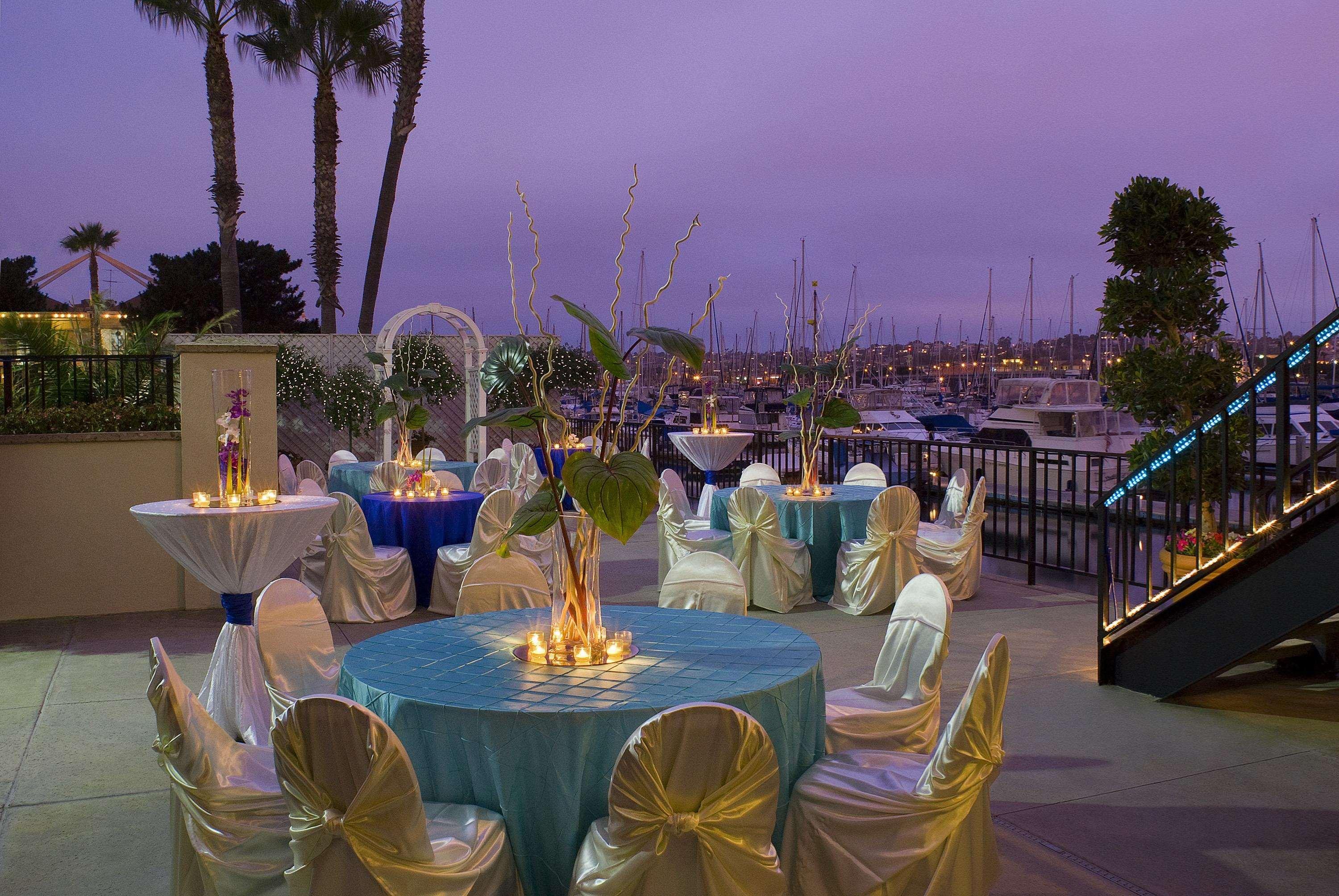 Hilton San Diego Airport/Harbor Island Esterno foto