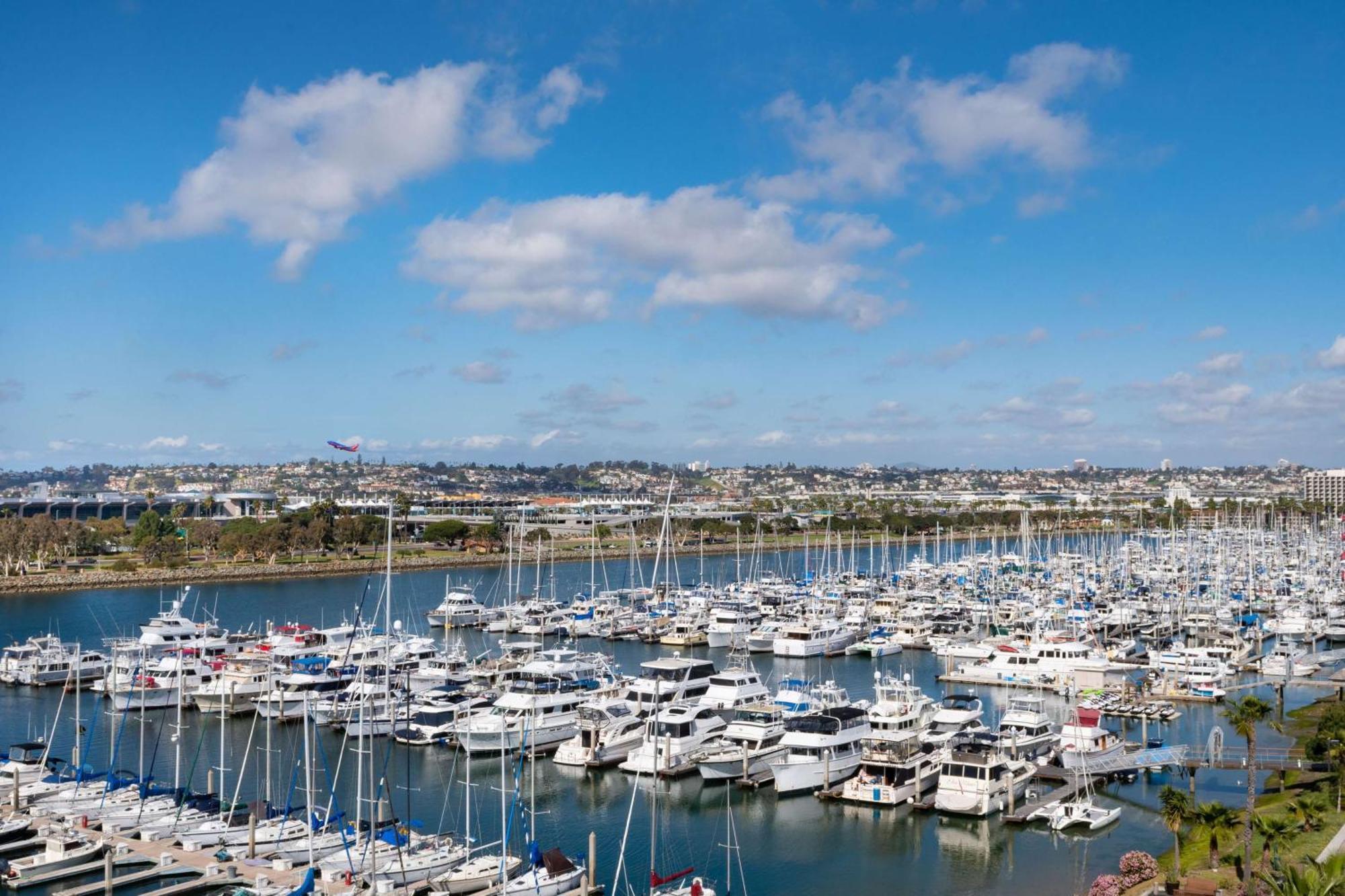 Hilton San Diego Airport/Harbor Island Esterno foto