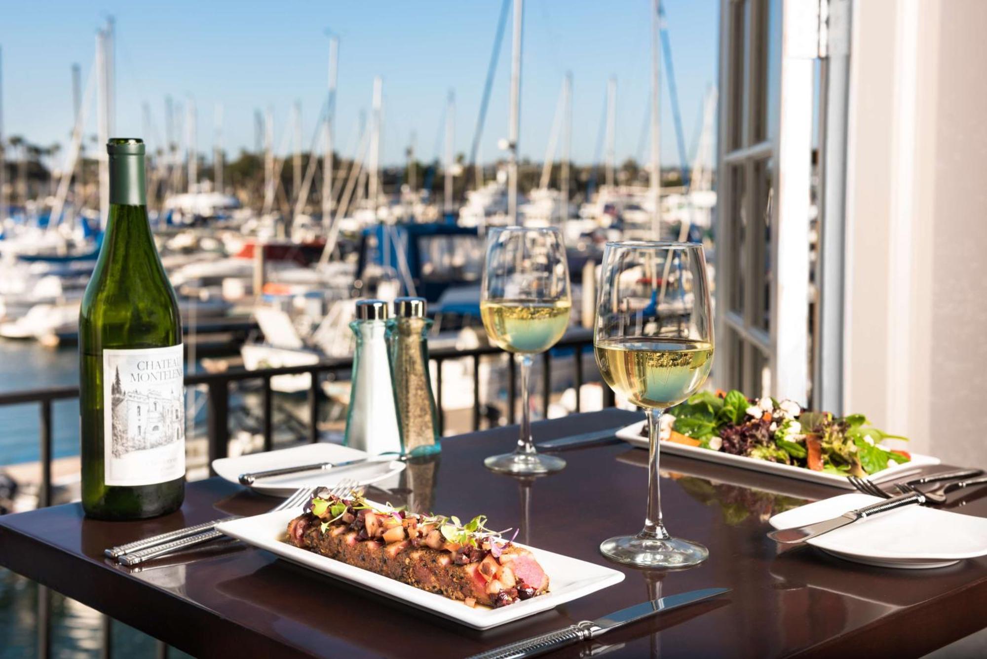 Hilton San Diego Airport/Harbor Island Esterno foto